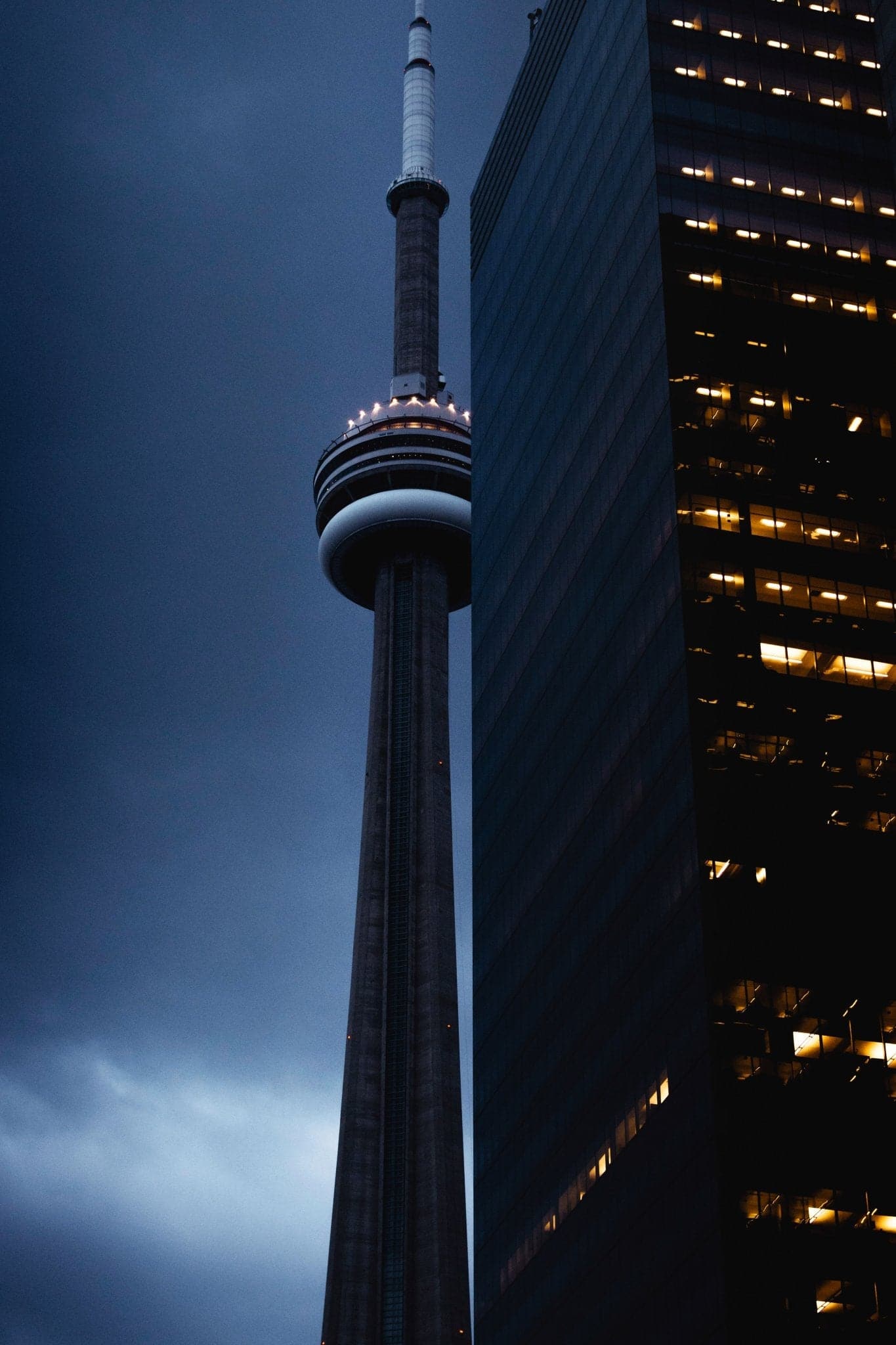 Toronto ‘CN Tower’ Poster - Posters Plug